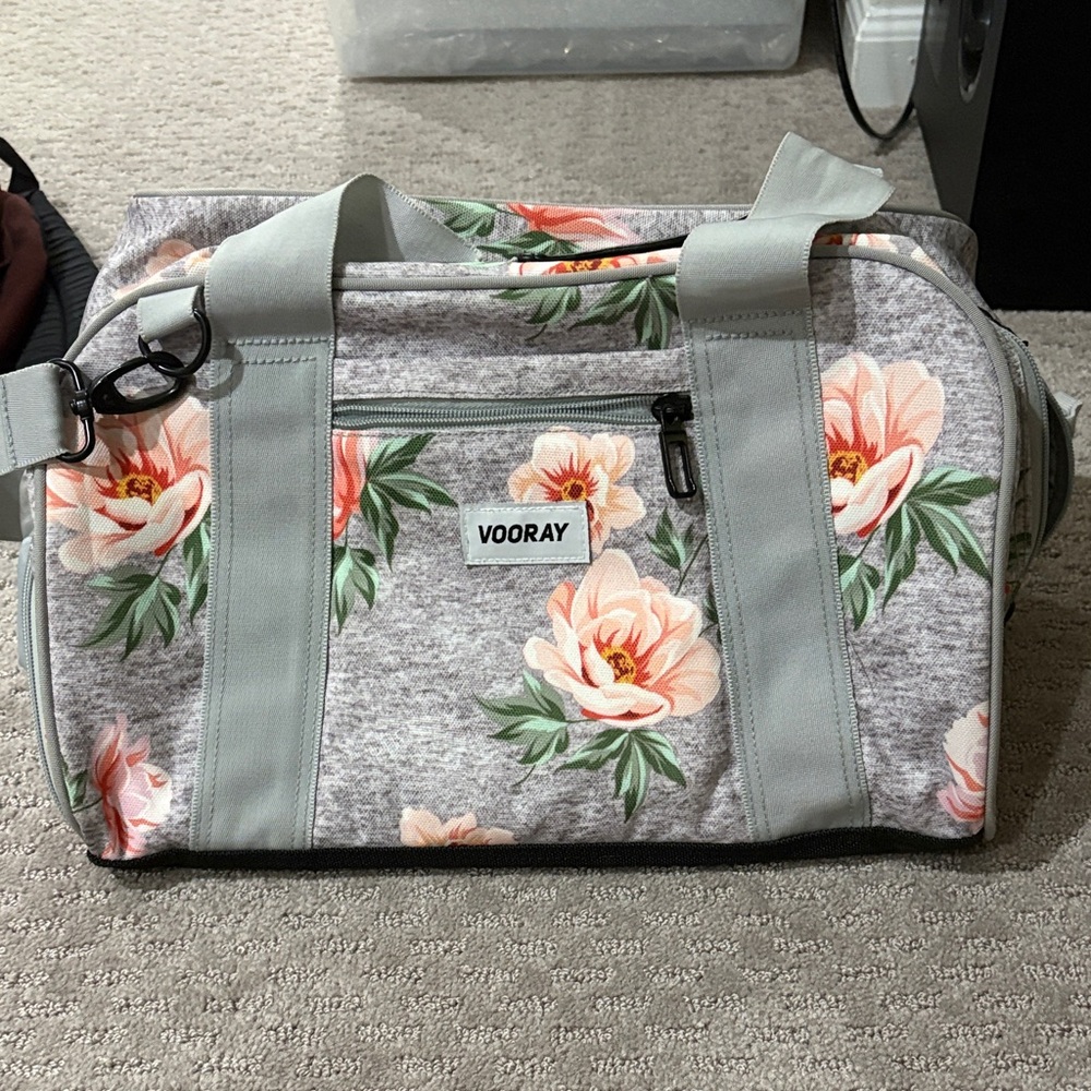 VOORAY Floral Gray Travel Duffel Bag
